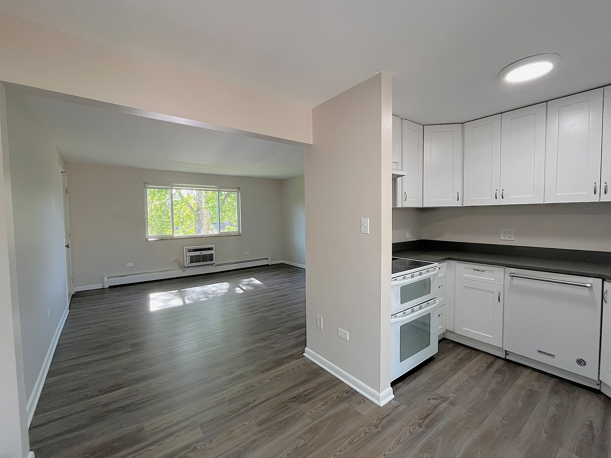 3741 Oak Street - 3747